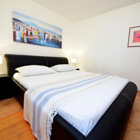 Apartment Tija By Interhome Trogir Exterior foto